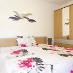 Apartment Vitosha Downtown *