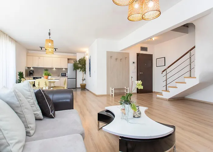 Vitosha Downtown Apartment *