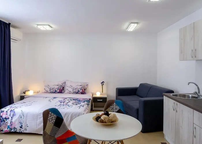 Vitosha Downtown Apartment *