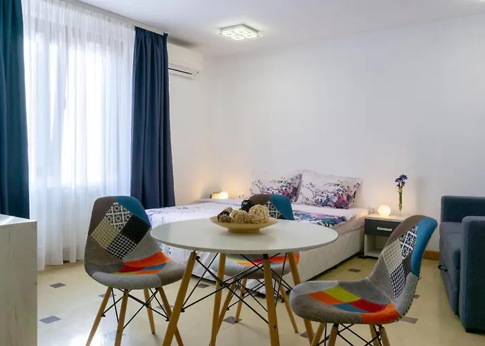 Apartment Vitosha Downtown Sofia